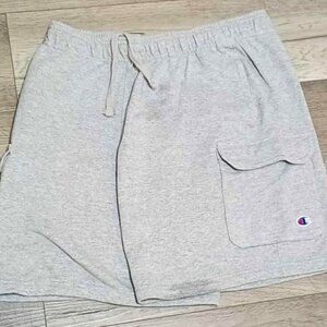 Champion Athletic Large Stretchable shorts!
